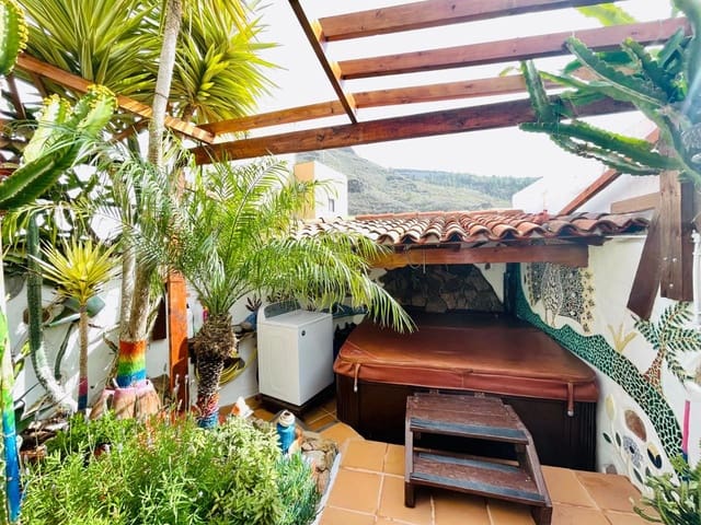 6 soveværelse Finca/Landehus til salg i Santiago del Teide med garage - € 495.000 (Ref: 8167404)