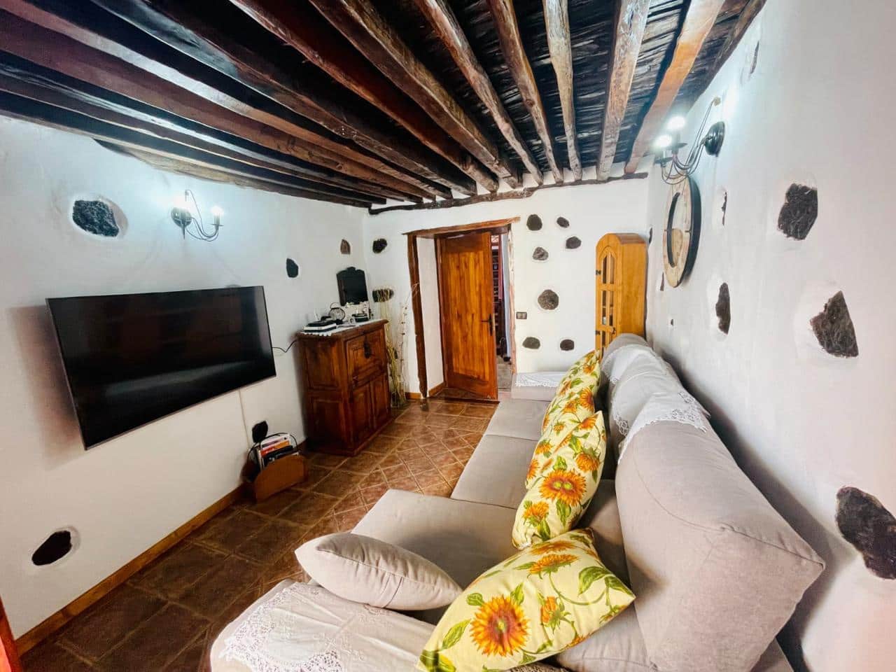 6 soveværelse Finca/Landehus til salg i Santiago del Teide med garage - € 495.000 (Ref: 8167404)