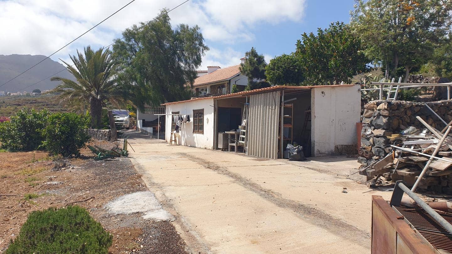 2 soveværelse Finca/Landehus til salg i Arona med swimmingpool garage - € 2.000.000 (Ref: 8309521)