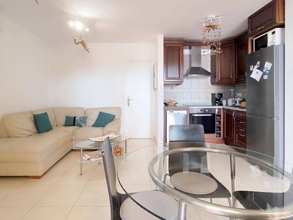 2 soveværelse Bungalow til salg i Palm-Mar med swimmingpool garage - € 440.000 (Ref: 8315141)