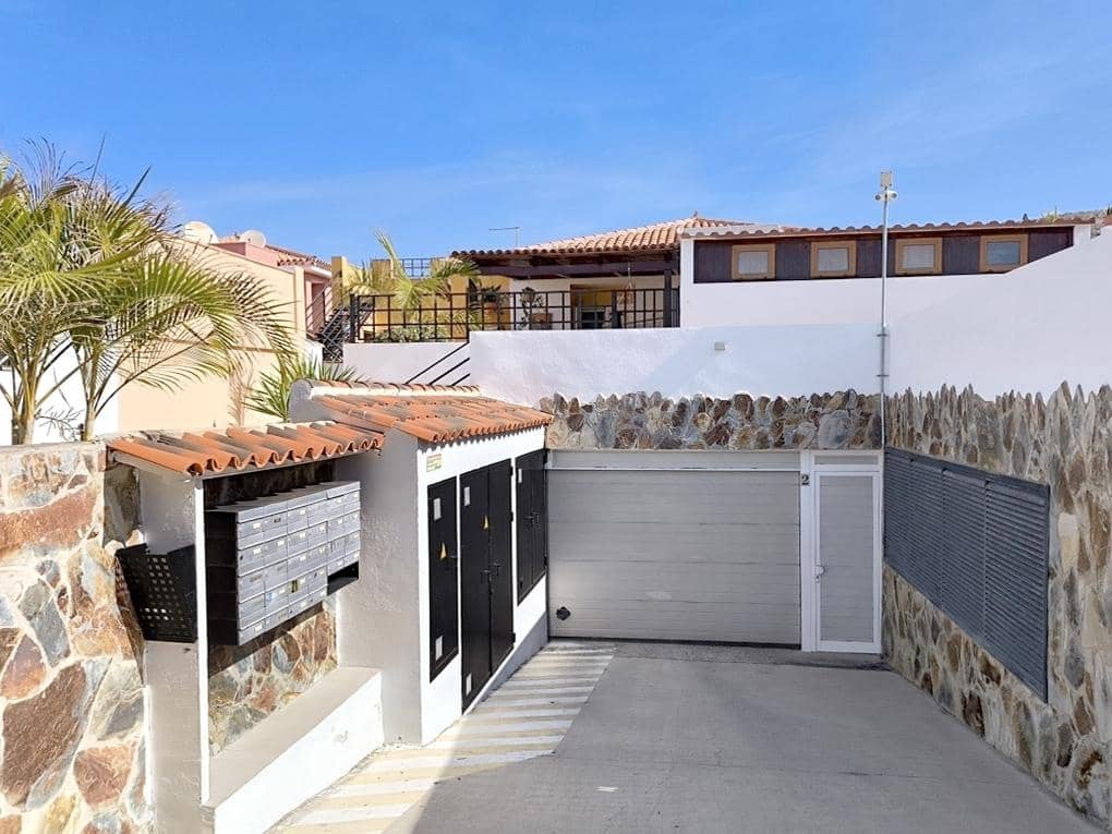 2 soveværelse Bungalow til salg i Palm-Mar med swimmingpool garage - € 440.000 (Ref: 8315141)