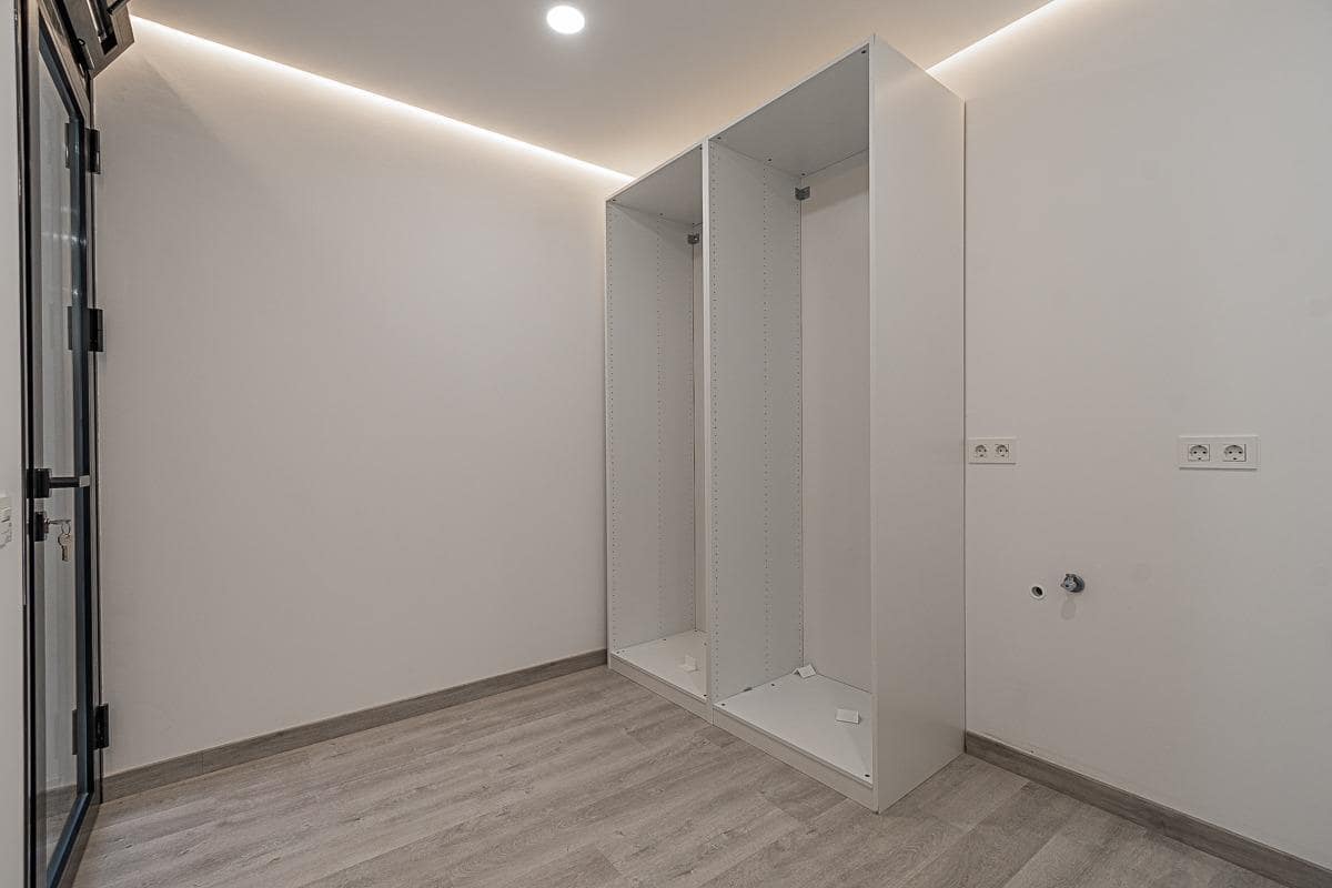 4 bedroom Villa for sale in Costa Adeje with pool garage - € 1,900,000 (Ref: 8343980)