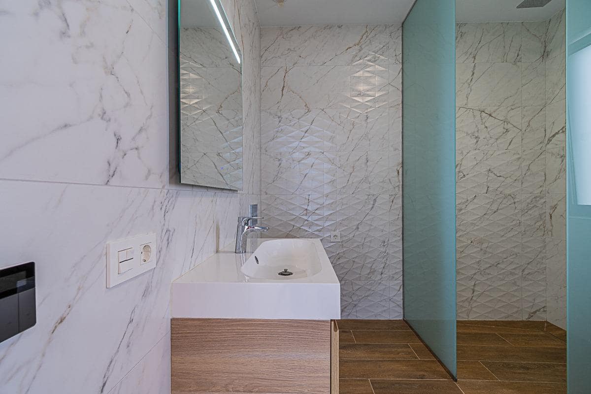 4 bedroom Villa for sale in Costa Adeje with pool garage - € 1,900,000 (Ref: 8343980)