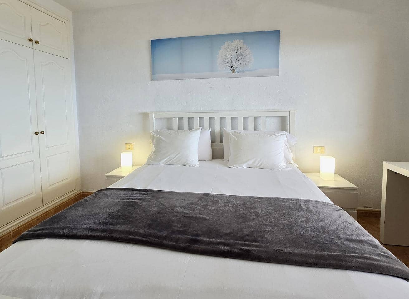 2 soverom Leilighet til salgs i Costa Adeje med garasje - € 340 000 (Ref: 8397737)