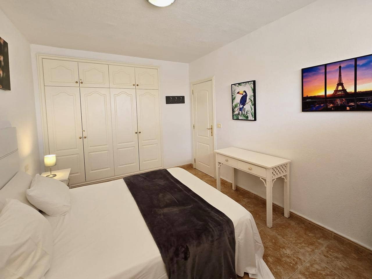 2 soverom Leilighet til salgs i Costa Adeje med garasje - € 340 000 (Ref: 8397737)