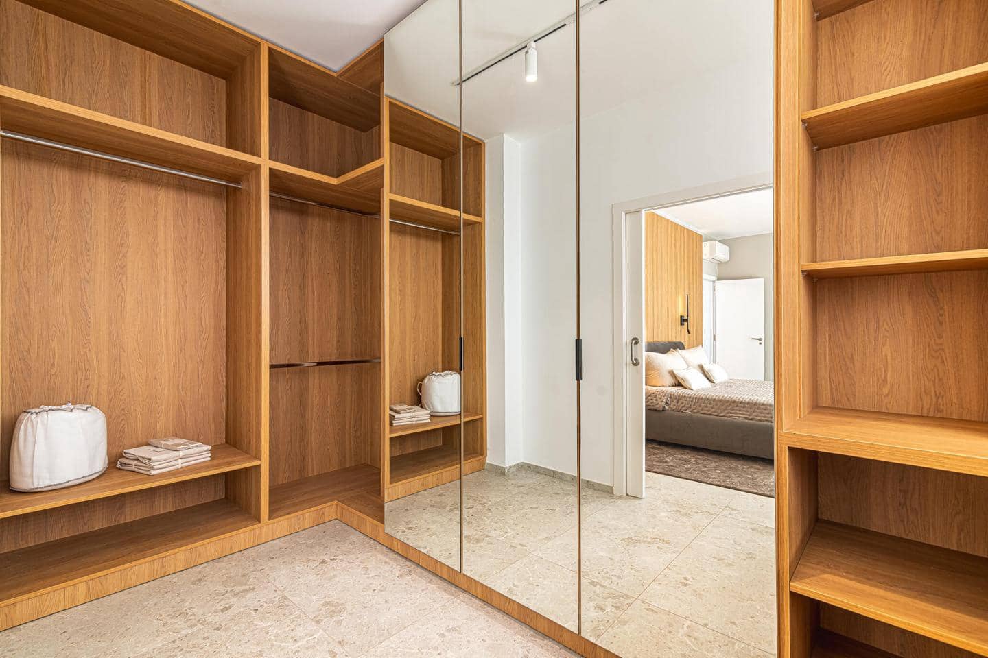 5 sypialnia Willa na sprzedaż w Costa Adeje z basenem garażem - 2 390 000 € (Ref: 8543340)