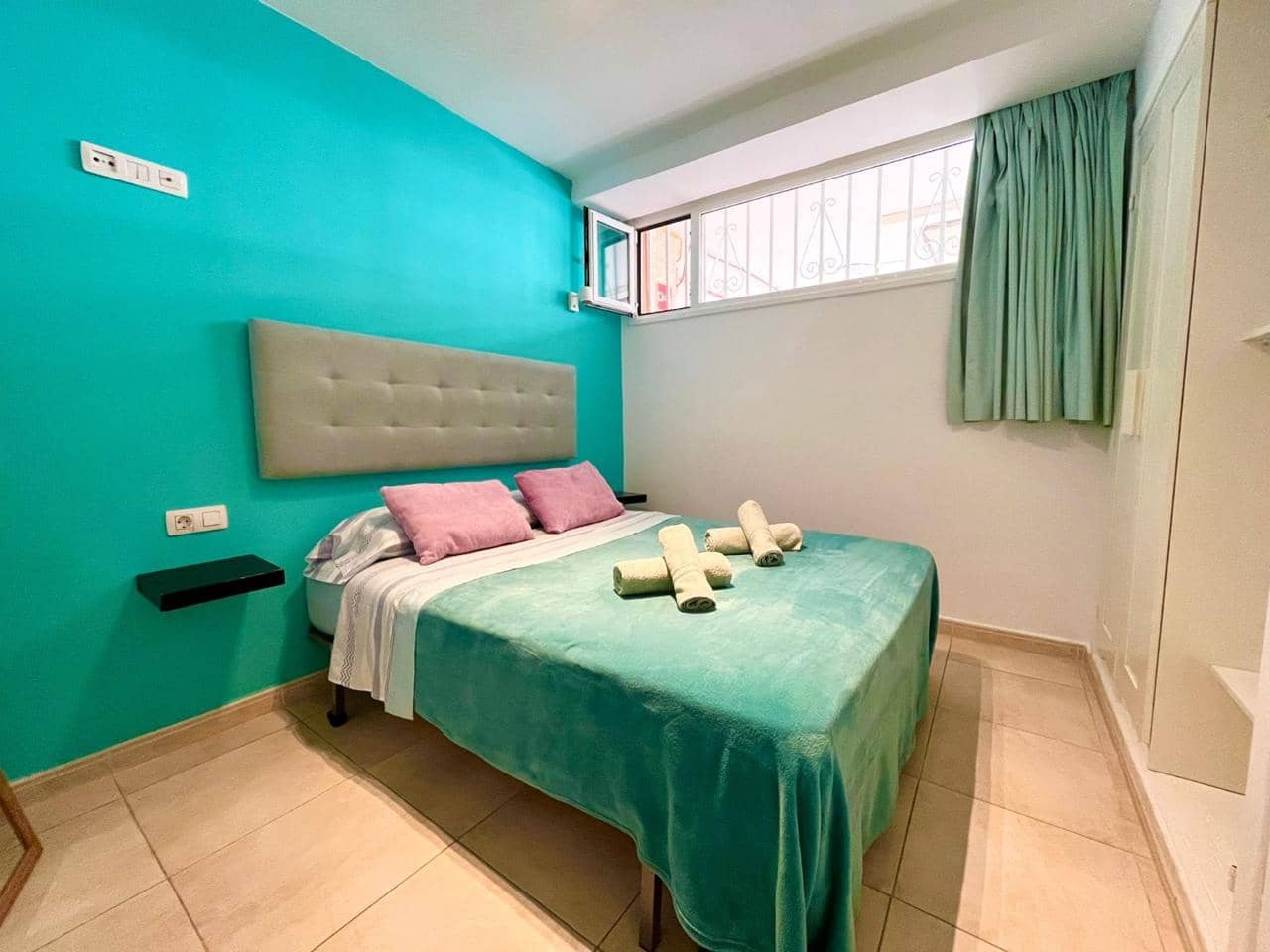 1 soveværelse Lejlighed til salg i Playa de las Americas med swimmingpool - € 262.500 (Ref: 8594302)