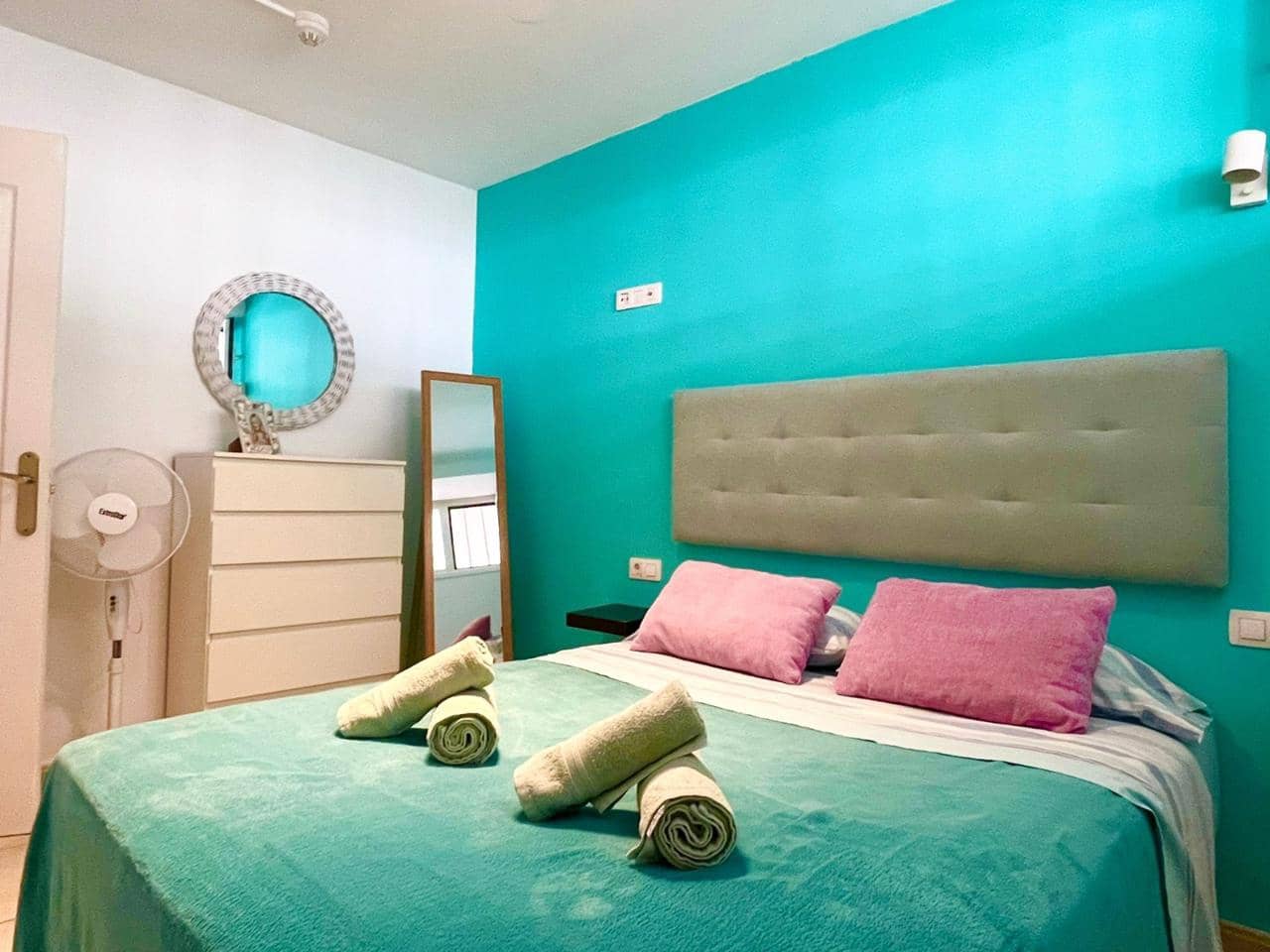 1 soveværelse Lejlighed til salg i Playa de las Americas med swimmingpool - € 262.500 (Ref: 8594302)