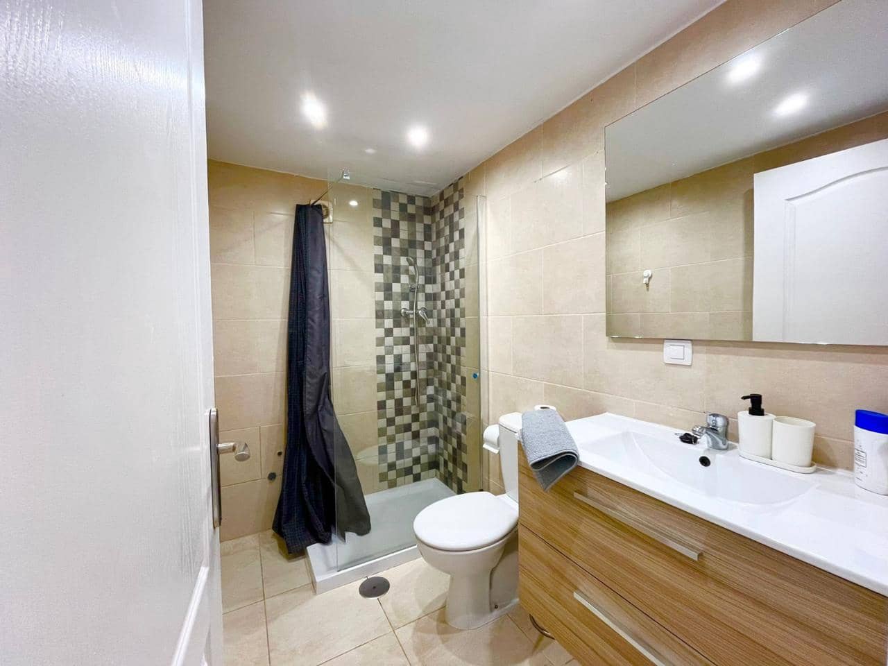 1 soveværelse Lejlighed til salg i Playa de las Americas med swimmingpool - € 262.500 (Ref: 8594302)