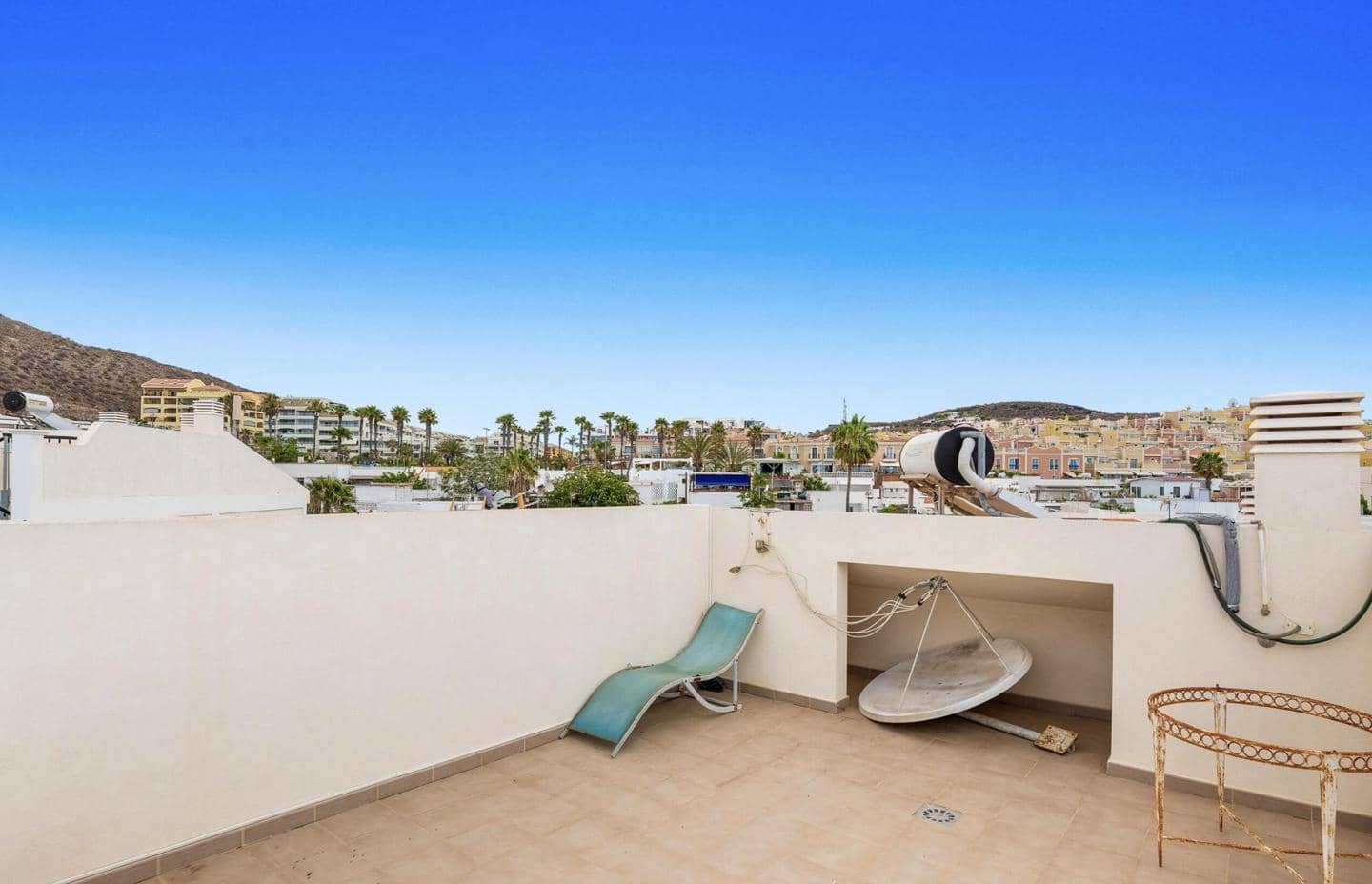 3 sovrum Villa till salu i Palm-Mar med pool garage - 470 000 € (Ref: 8690071)