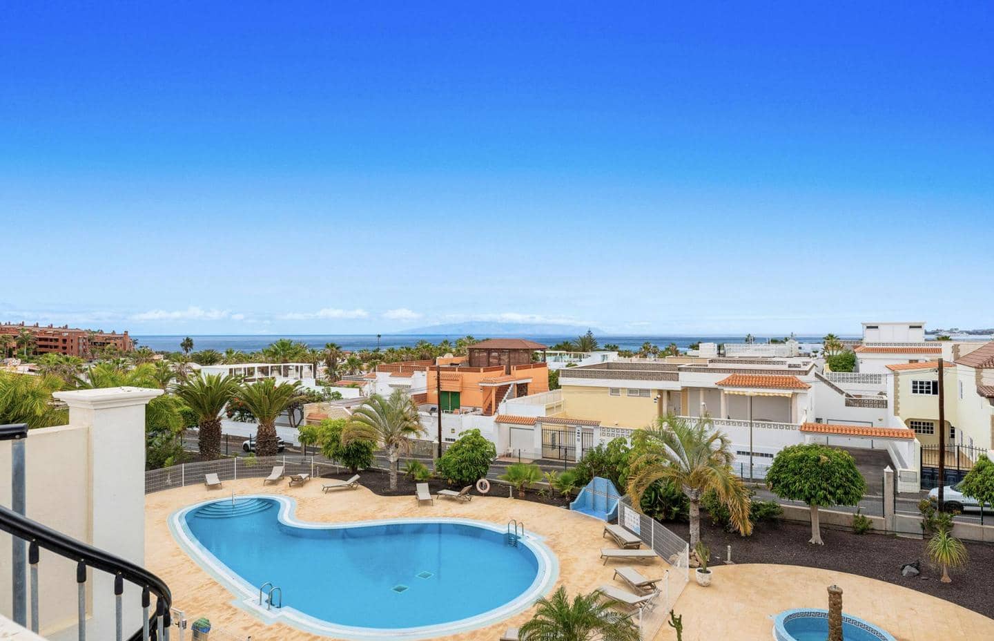 3 sovrum Villa till salu i Palm-Mar med pool garage - 470 000 € (Ref: 8690071)