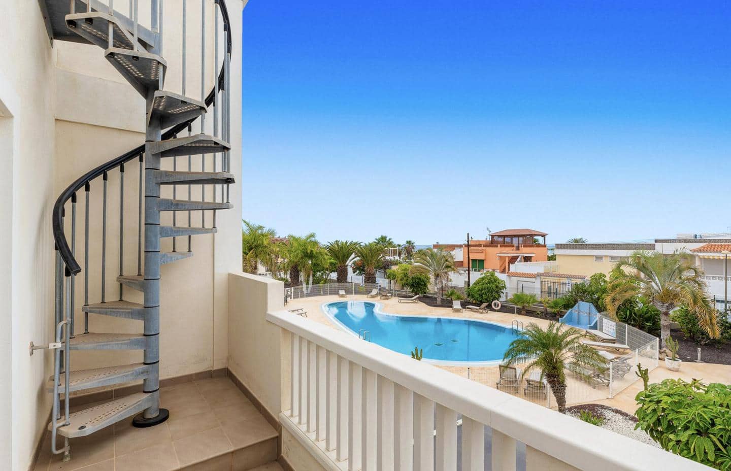 3 sovrum Villa till salu i Palm-Mar med pool garage - 470 000 € (Ref: 8690071)