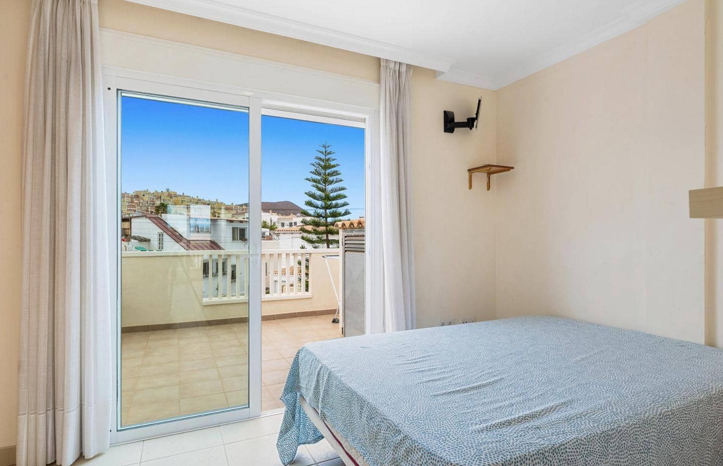 3 sovrum Villa till salu i Palm-Mar med pool garage - 470 000 € (Ref: 8690071)