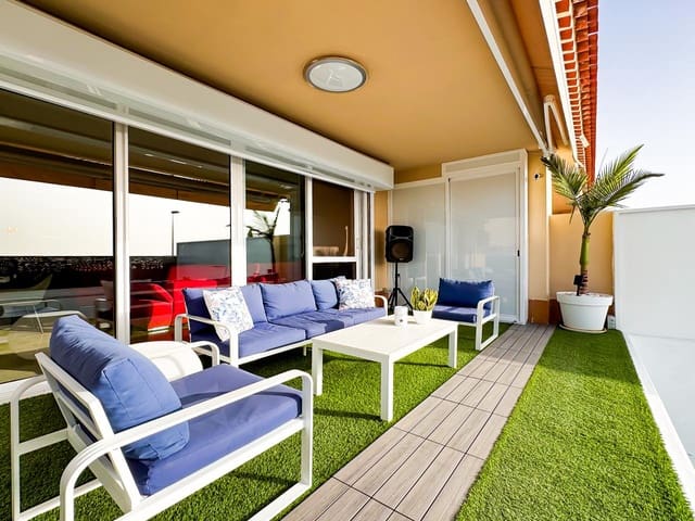 4 soverom Villa til salgs i Puerto Santiago, Santiago del Teide med svømmebasseng garasje - € 995 000 (Ref: 8698739)