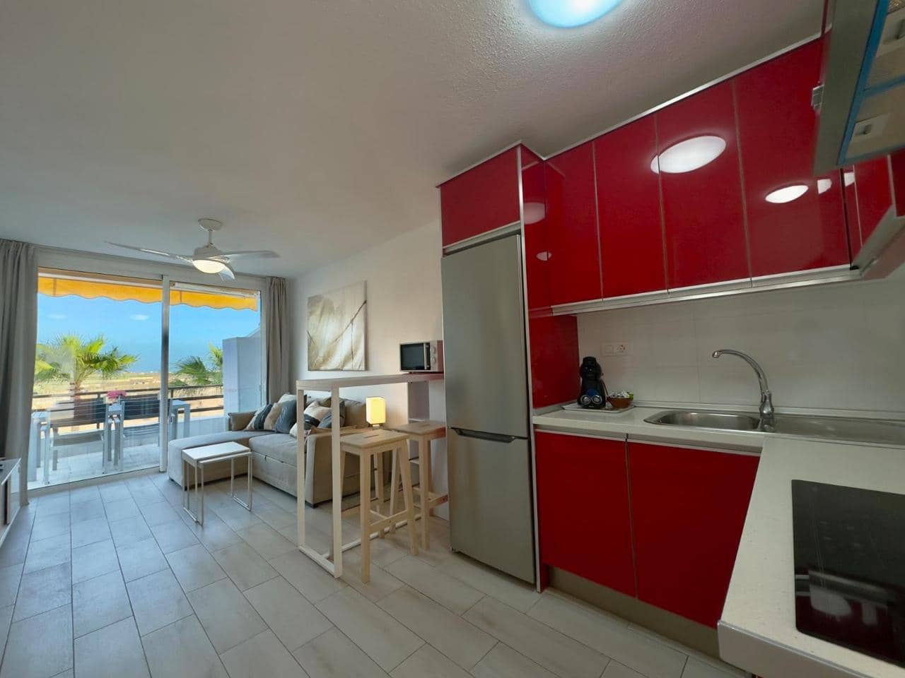 1 soveværelse Lejlighed til salg i Puerto Santiago med swimmingpool - € 238.000 (Ref: 8718513)