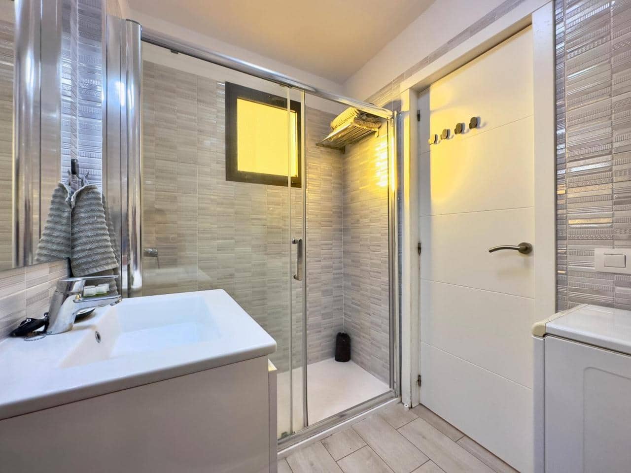 1 soveværelse Lejlighed til salg i Puerto Santiago med swimmingpool - € 238.000 (Ref: 8718513)