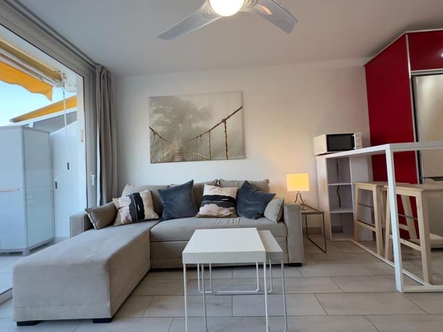 1 soveværelse Lejlighed til salg i Puerto Santiago, Santiago del Teide med swimmingpool - € 238.000 (Ref: 8718513)