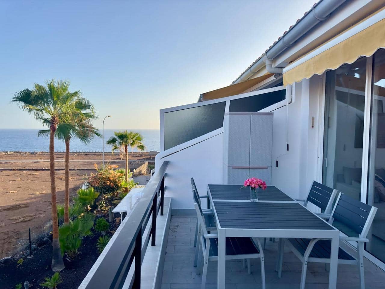 1 soveværelse Lejlighed til salg i Puerto Santiago med swimmingpool - € 238.000 (Ref: 8718513)