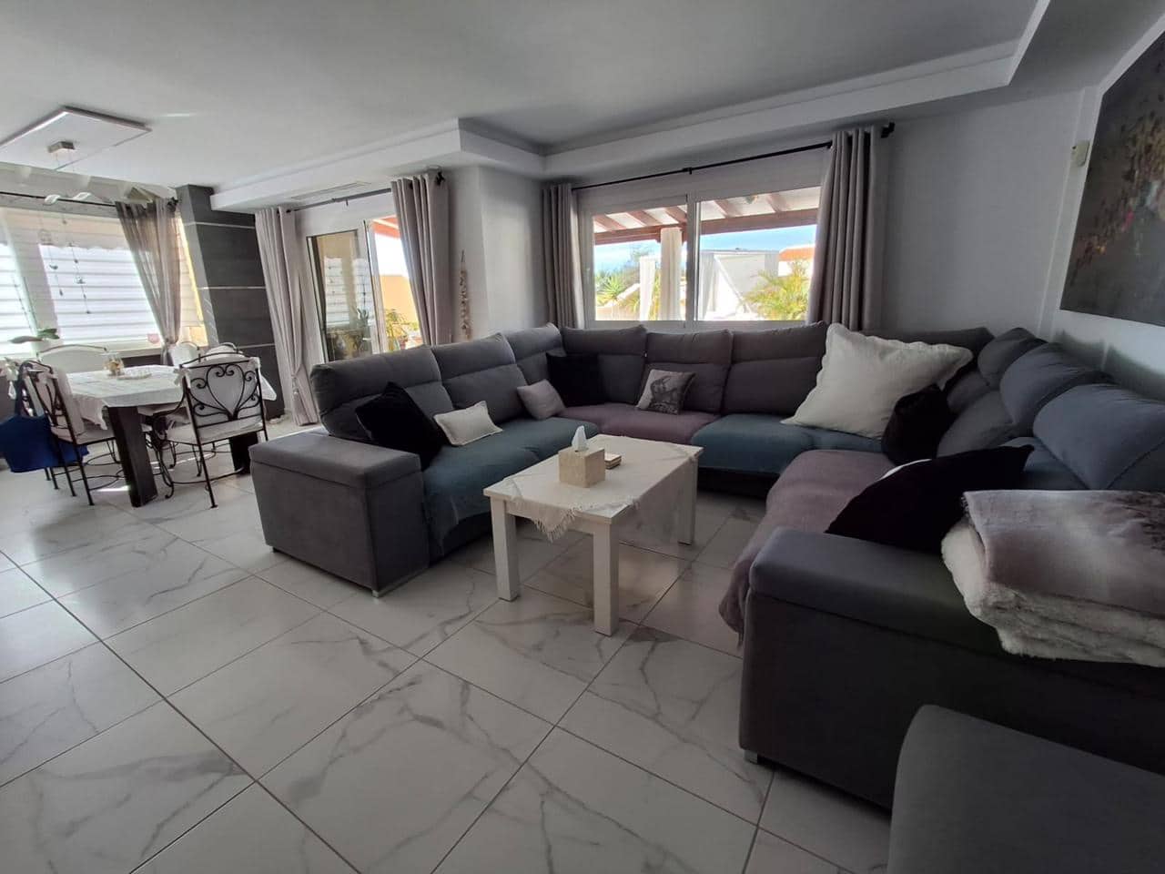 3 soverom Villa til salgs i Costa Adeje med svømmebasseng - € 950 000 (Ref: 8736928)