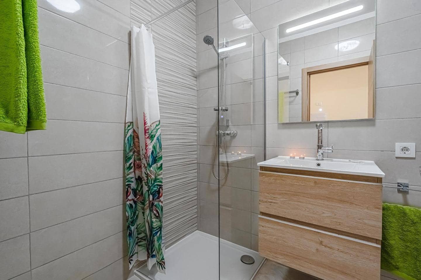 1 soveværelse Lejlighed til salg i Costa Adeje med swimmingpool - € 310.000 (Ref: 8746353)