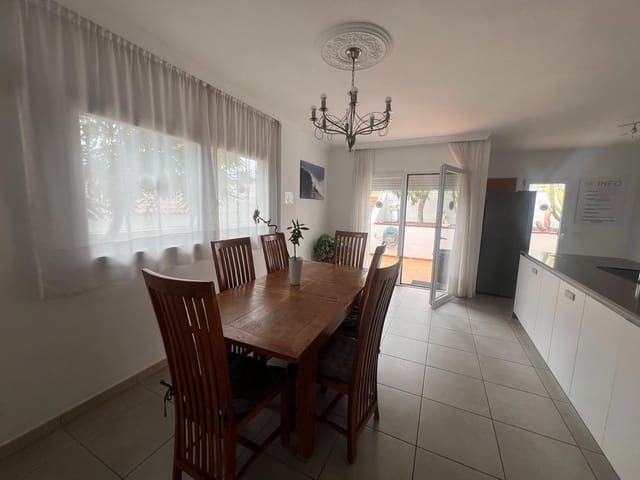 Chalet de 5 habitaciones en San Eugenio Alto, Adeje en venta con piscina garaje - 1.600.000 € (Ref: 8785585)
