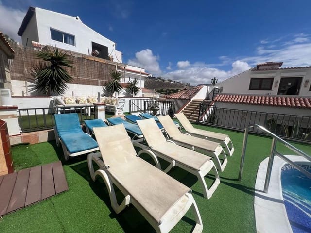 Chalet de 5 habitaciones en San Eugenio Alto, Adeje en venta con piscina garaje - 1.600.000 € (Ref: 8785585)