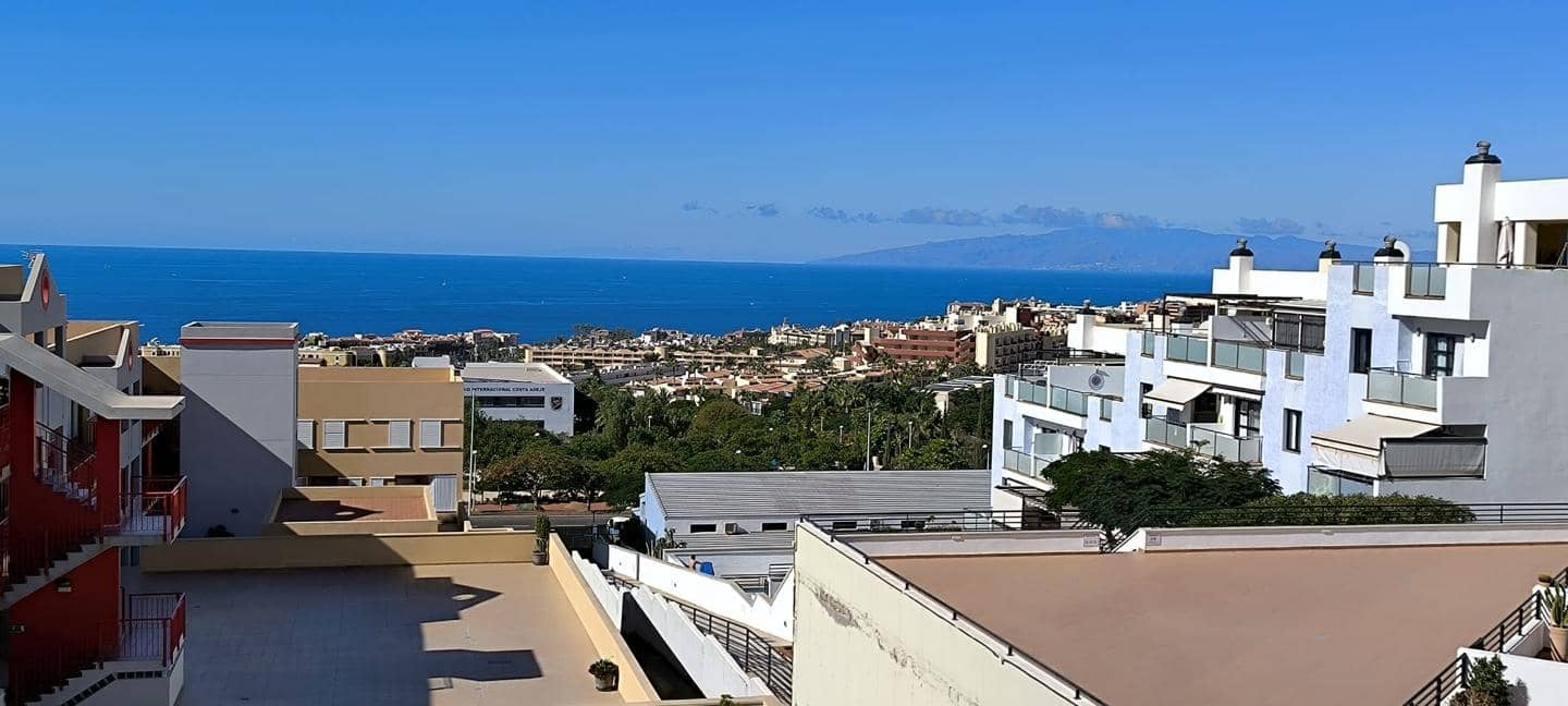 Piso de 2 habitaciones en Costa Adeje en venta con garaje - 280.000 € (Ref: 8785587)
