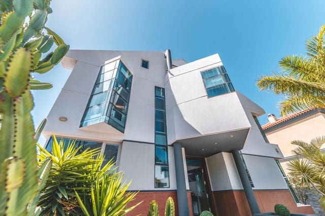 5 Zimmer Villa zu verkaufen in Playa de Fañabé Alto, Adeje mit Pool Garage - 2.520.000 € (Ref: 8790877)