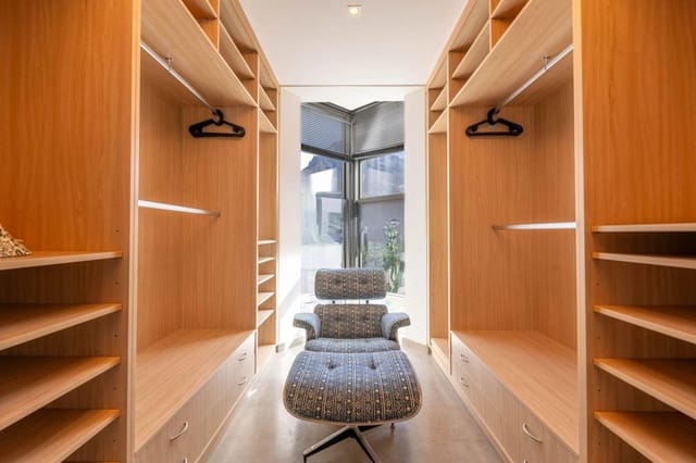 5 soverom Villa til salgs i Playa de Fañabé Alto, Adeje med svømmebasseng garasje - € 2 520 000 (Ref: 8790877)