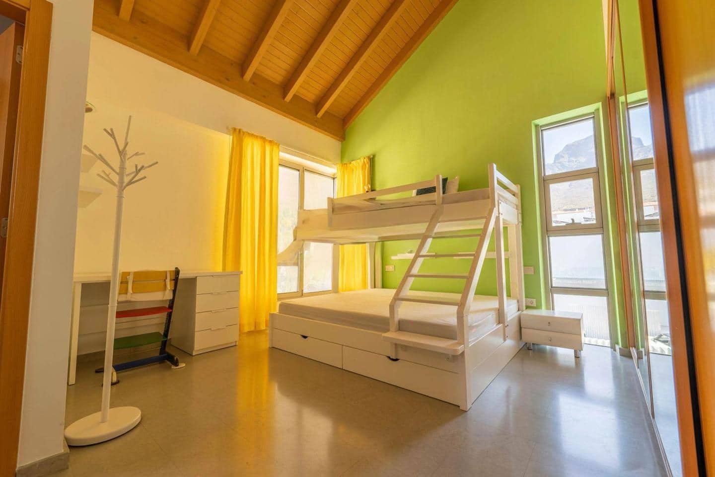 5 soveværelse Villa til salg i Costa Adeje med swimmingpool garage - € 2.520.000 (Ref: 8790877)