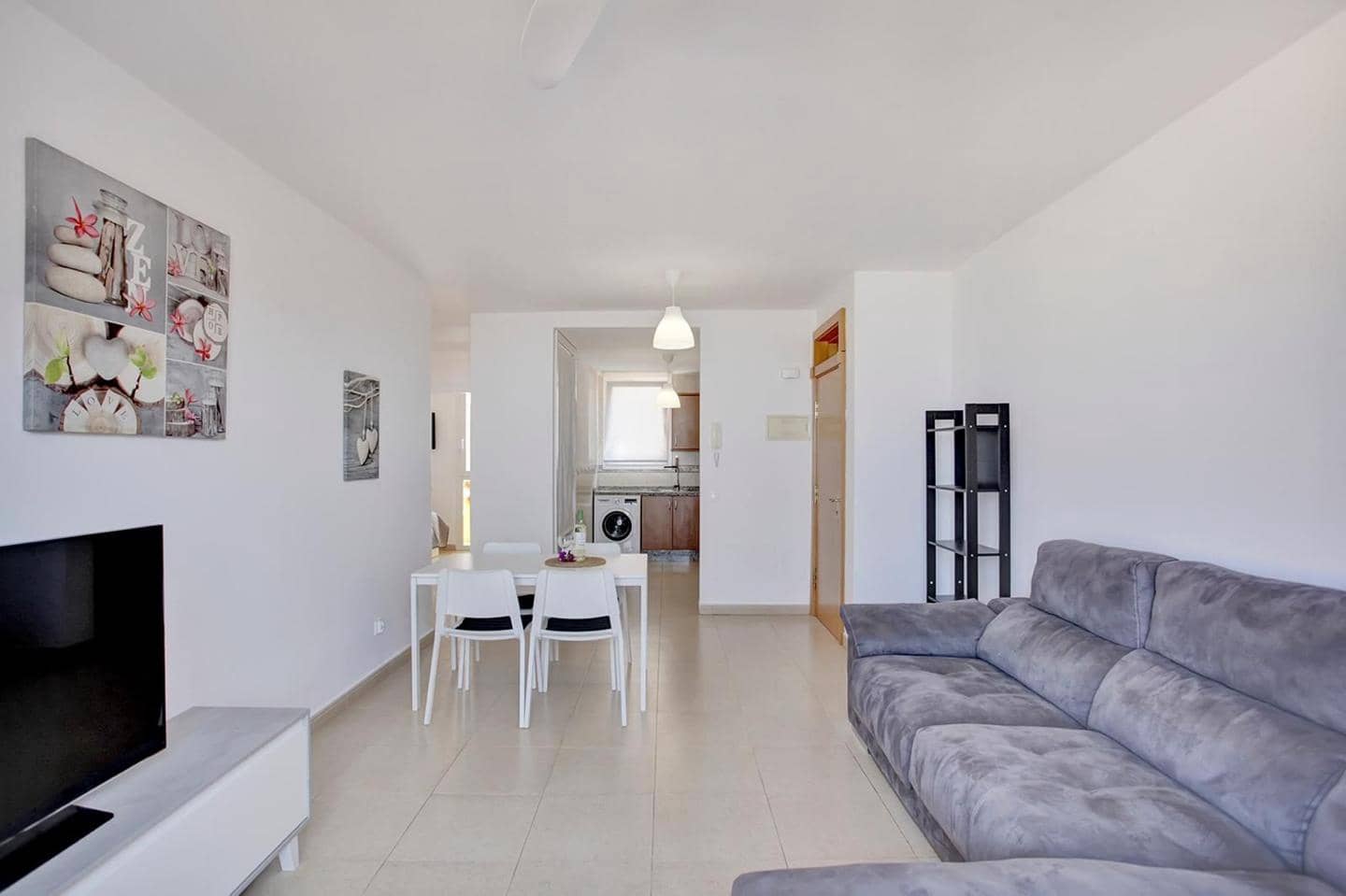 2 soverom Leilighet til salgs i Costa Adeje med svømmebasseng - € 350 000 (Ref: 8913666)