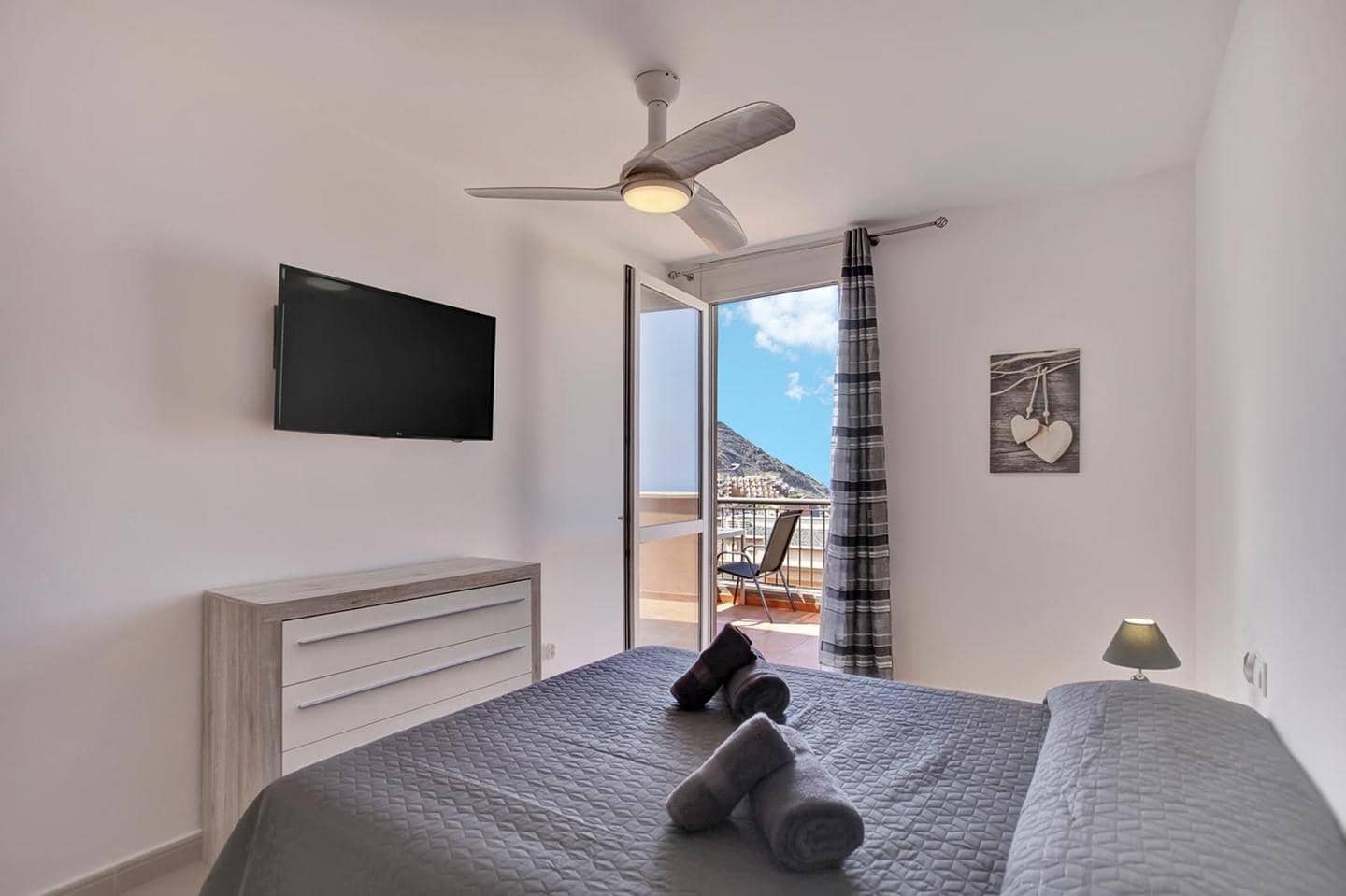 2 soverom Leilighet til salgs i Costa Adeje med svømmebasseng - € 350 000 (Ref: 8913666)