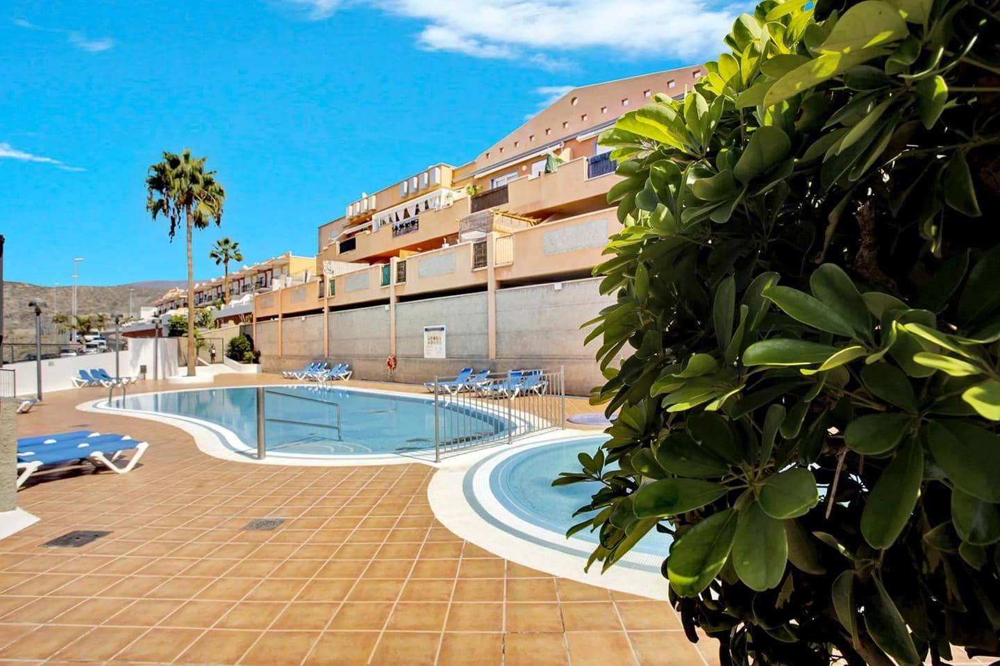 2 soverom Leilighet til salgs i Costa Adeje med svømmebasseng - € 350 000 (Ref: 8913666)