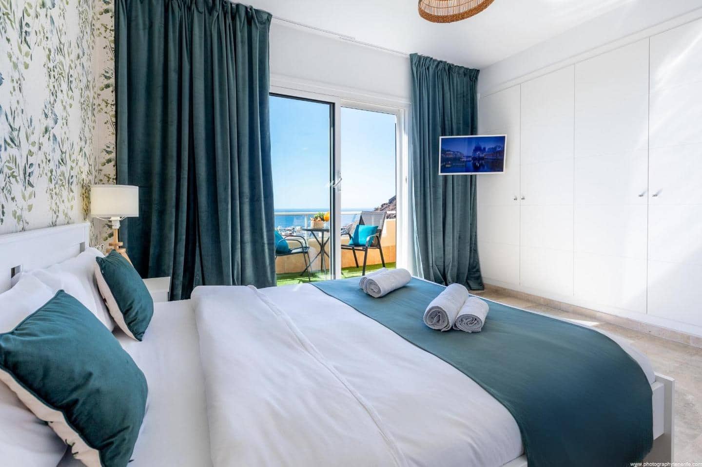 2 soveværelse Lejlighed til salg i Puerto Santiago med swimmingpool garage - € 465.000 (Ref: 8960622)