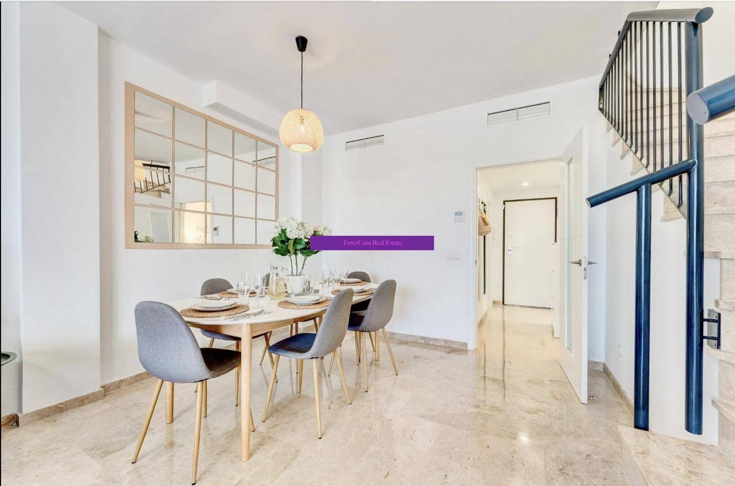 2 soveværelse Lejlighed til salg i Puerto Santiago med swimmingpool garage - € 450.000 (Ref: 8960623)