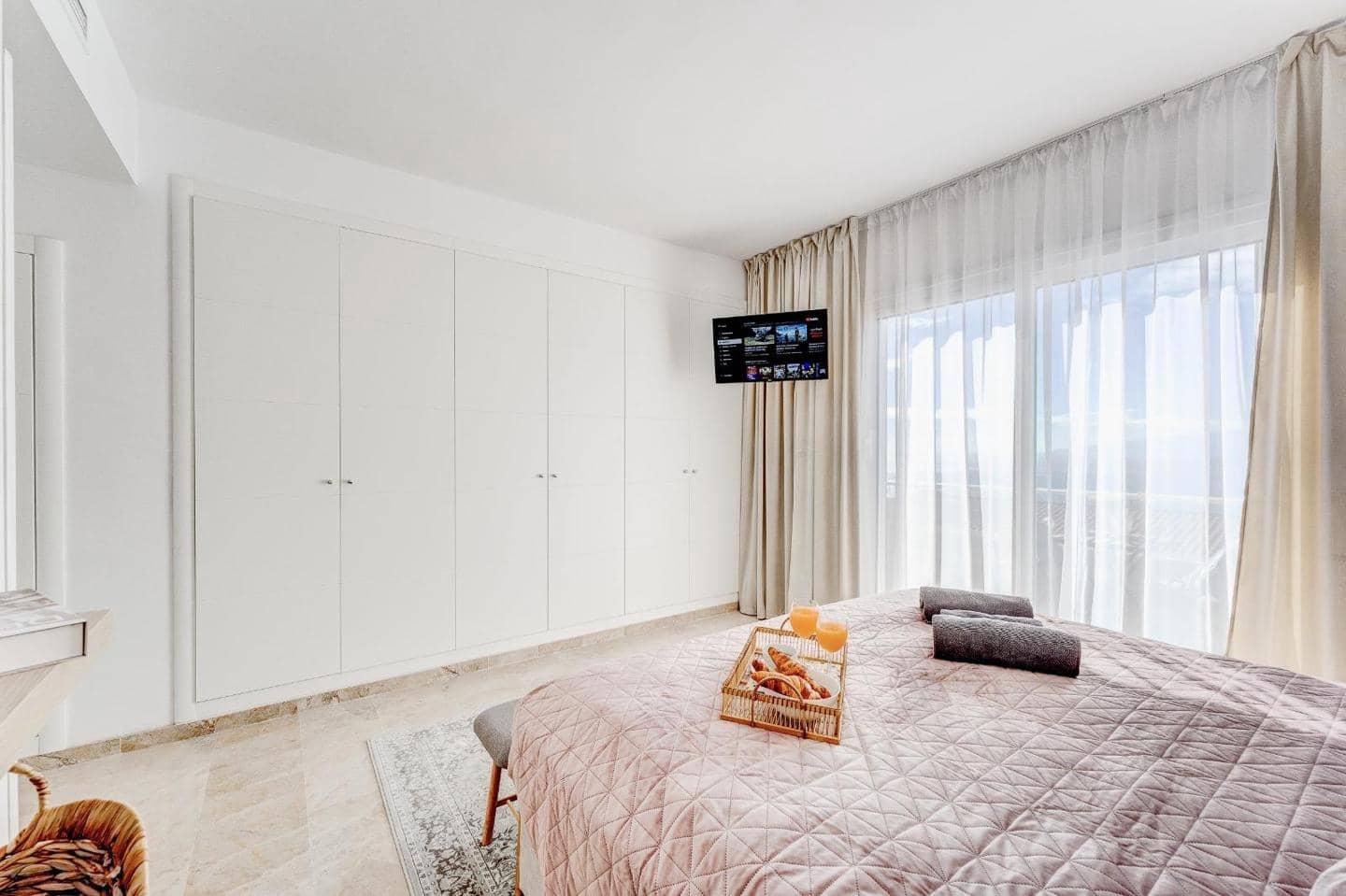 2 soveværelse Lejlighed til salg i Puerto Santiago med swimmingpool garage - € 450.000 (Ref: 8960623)