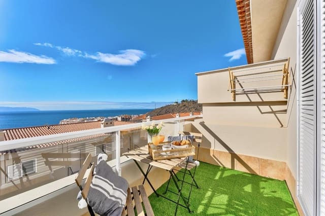 2 soveværelse Lejlighed til salg i Puerto Santiago, Santiago del Teide med swimmingpool garage - € 450.000 (Ref: 8960623)