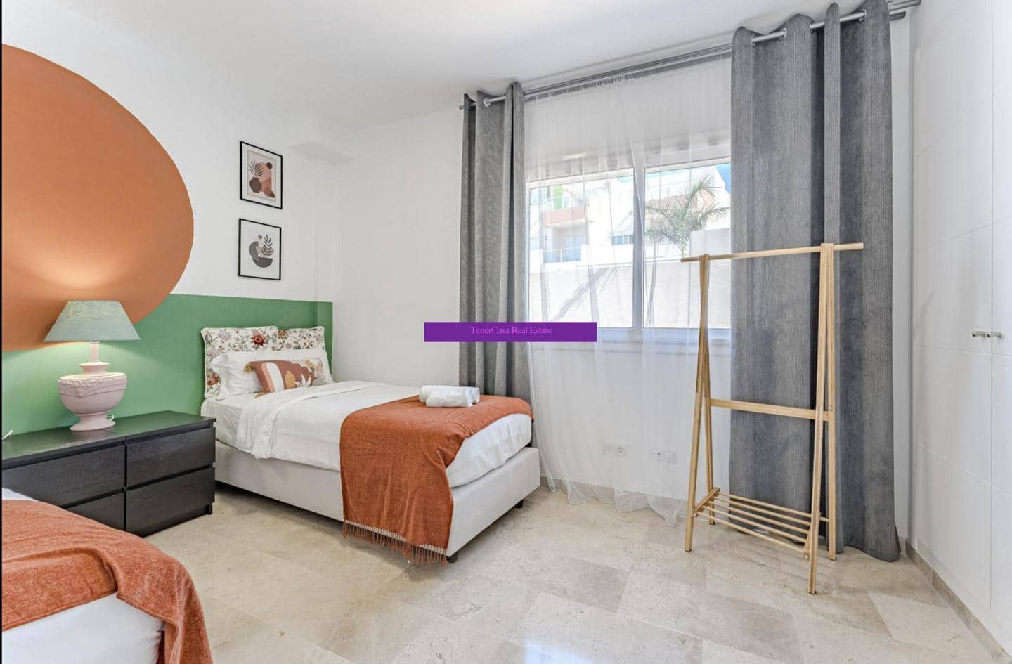 2 soveværelse Lejlighed til salg i Puerto Santiago med swimmingpool garage - € 470.000 (Ref: 8960712)