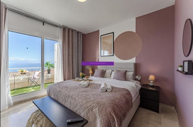 2 sypialnia Mieszkanie na sprzedaż w Puerto Santiago, Santiago del Teide z basenem garażem - 470 000 € (Ref: 8960712)