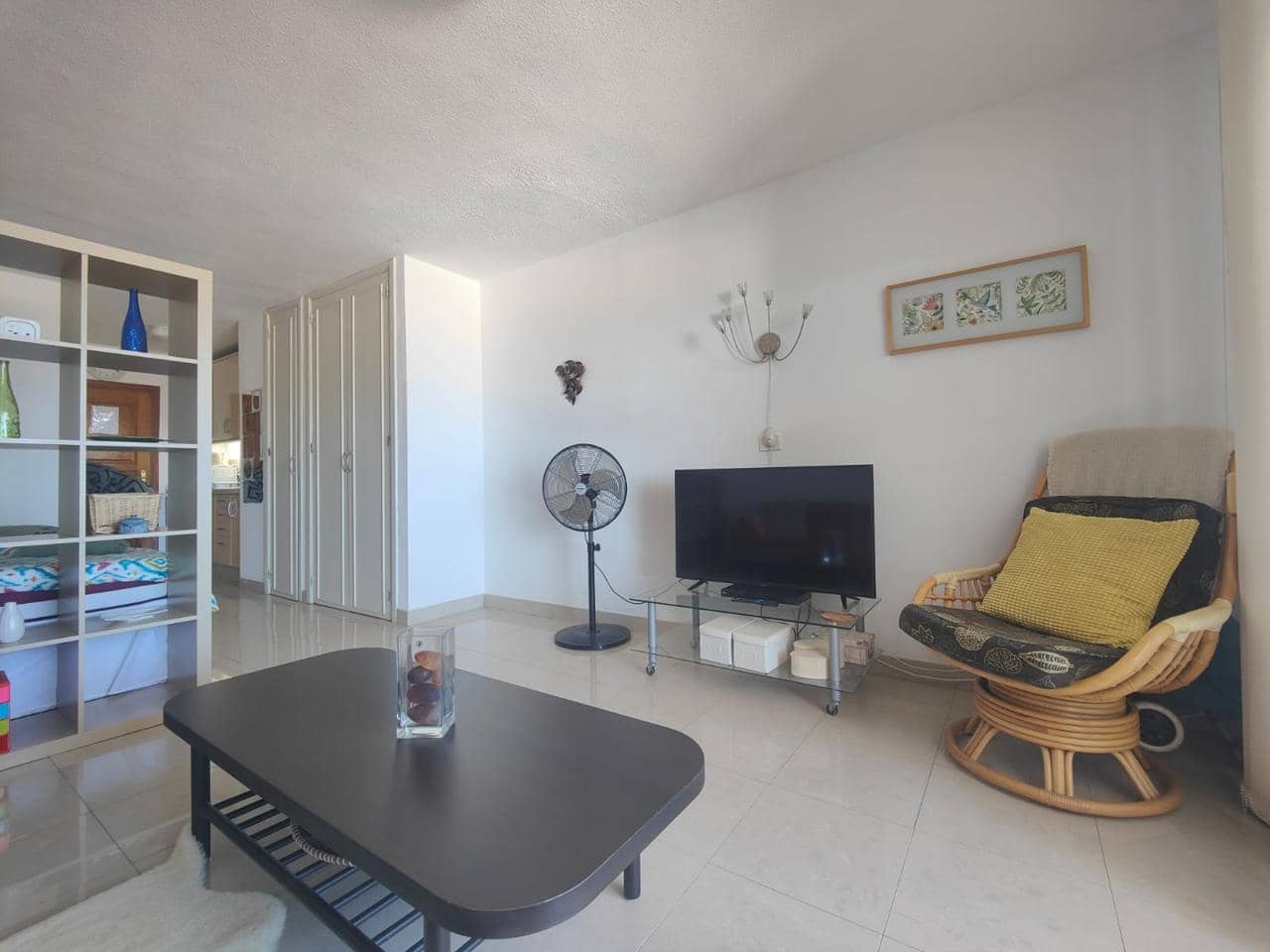 Leilighet til salgs i Los Cristianos med svømmebasseng - € 225 000 (Ref: 8967685)