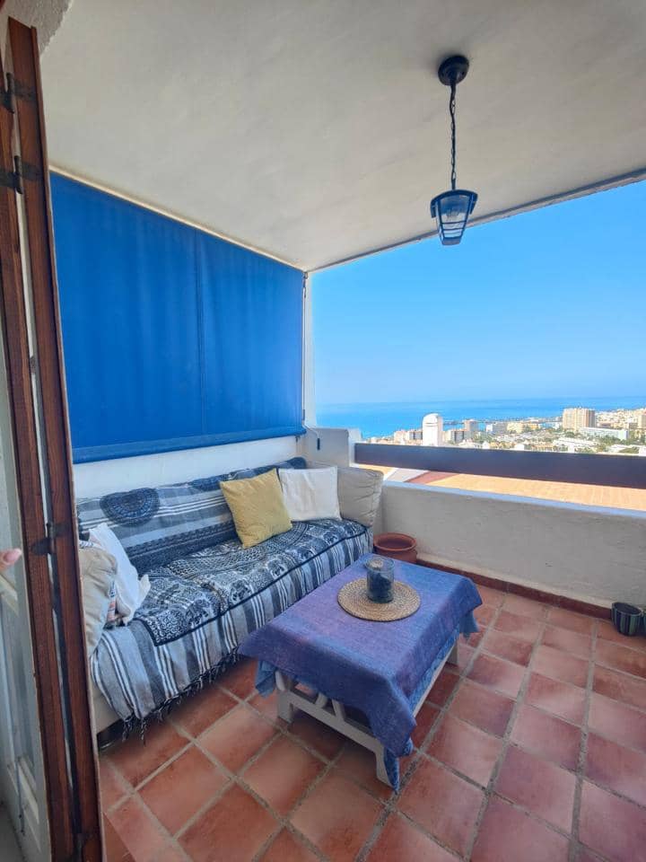 Leilighet til salgs i Los Cristianos med svømmebasseng - € 225 000 (Ref: 8967685)