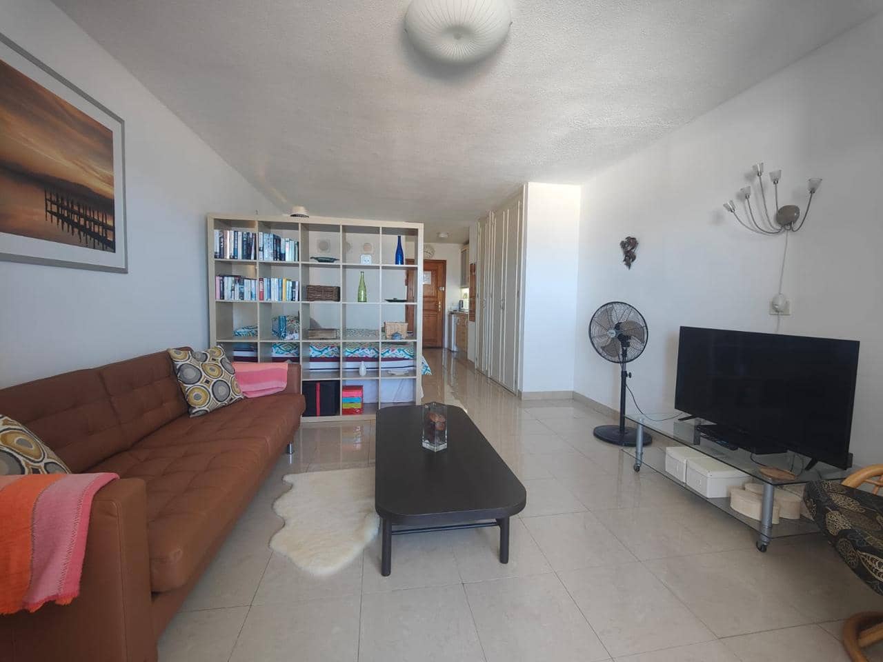 Leilighet til salgs i Los Cristianos med svømmebasseng - € 225 000 (Ref: 8967685)