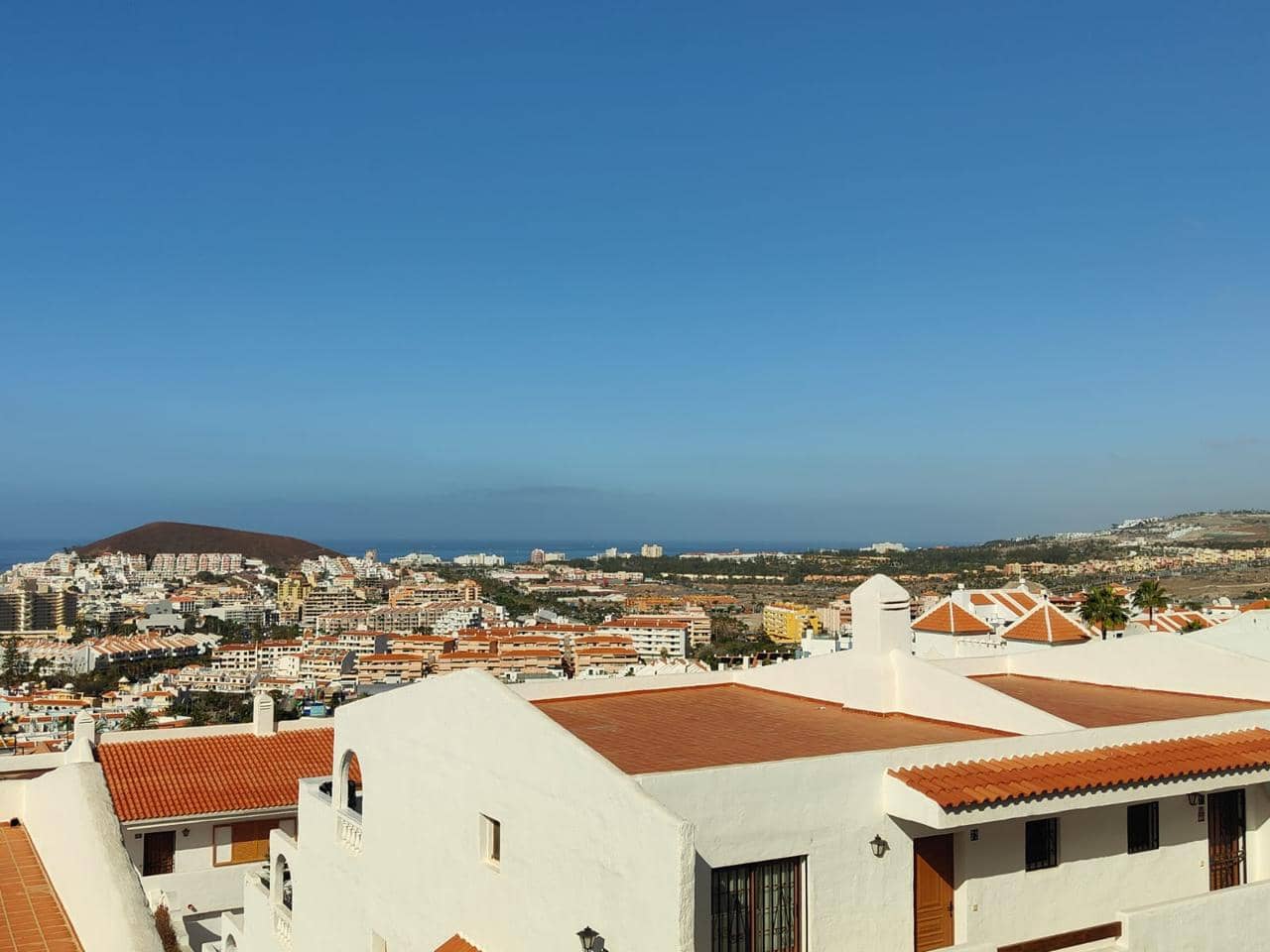Leilighet til salgs i Los Cristianos med svømmebasseng - € 225 000 (Ref: 8967685)