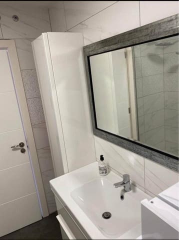 1 quarto Apartamento para venda em Los Cristianos, Arona com piscina garagem - 319 995 € (Ref: 8969563)