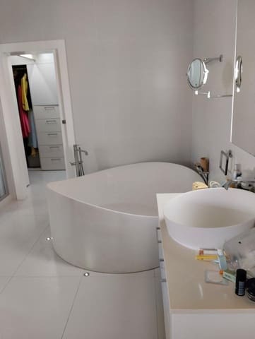 2 Zimmer Wohnung zu verkaufen in San Eugenio Bajo, Adeje - 1.500.000 € (Ref: 8971342)