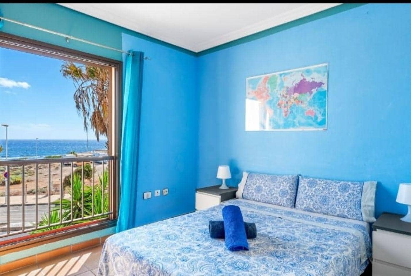 4 soveværelse Villa til salg i El Medano med garage - € 749.000 (Ref: 8977294)