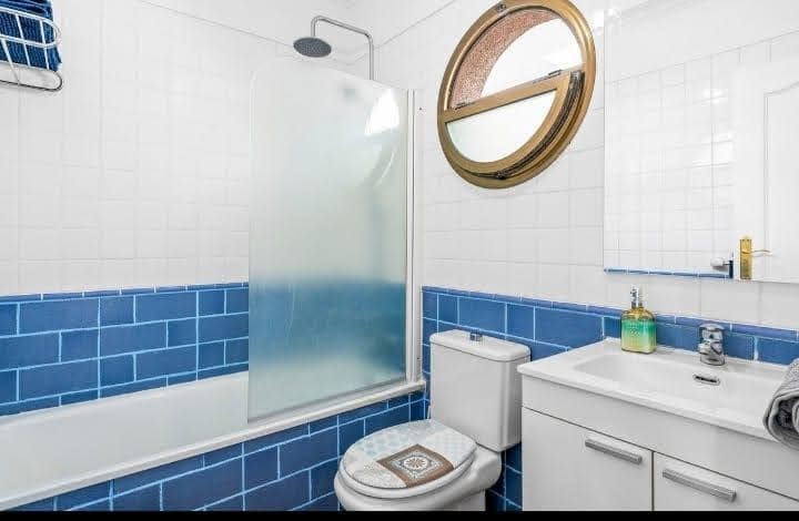 4 soveværelse Villa til salg i El Medano med garage - € 749.000 (Ref: 8977294)