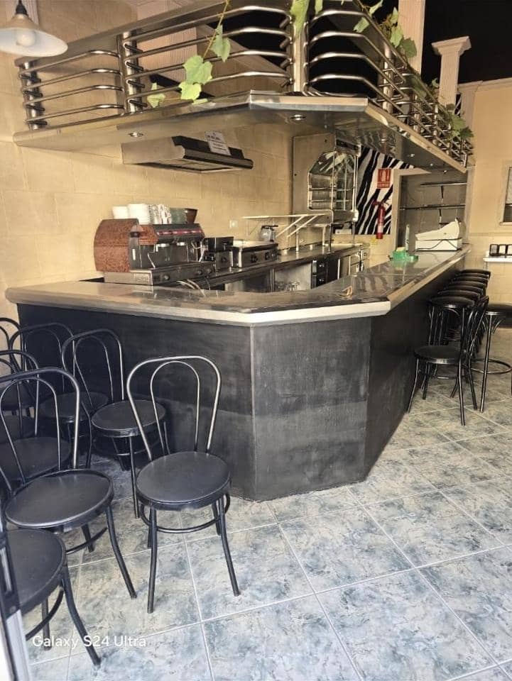 2 soveværelse Virksomhed til salg i Playa de las Americas - € 350.000 (Ref: 9004057)