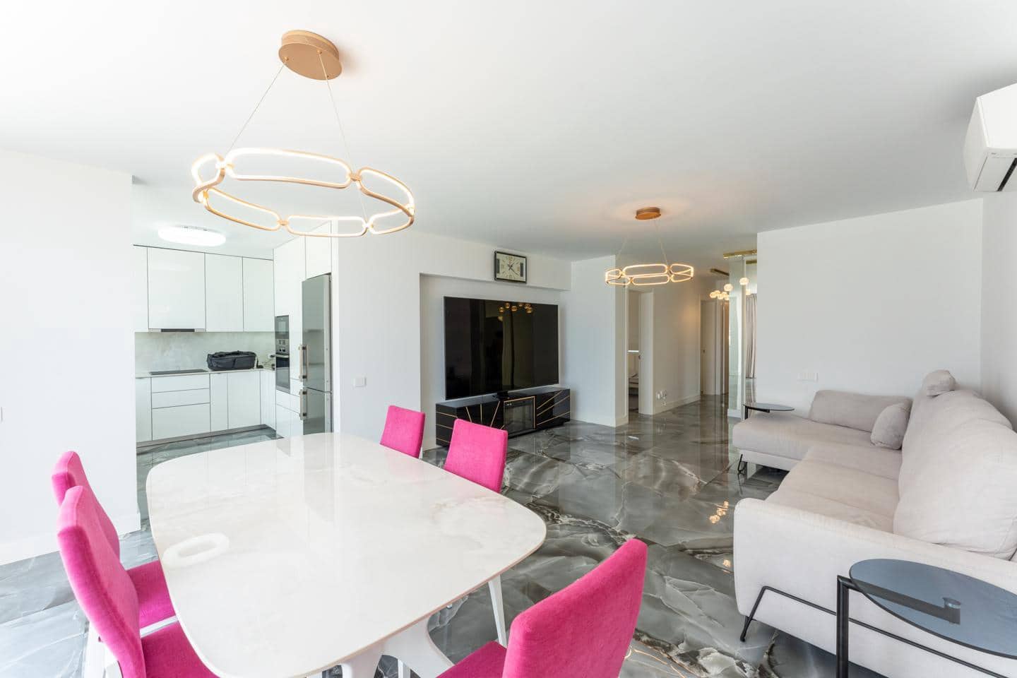 3 soveværelse Villa til salg i Costa Adeje med swimmingpool garage - € 2.350.000 (Ref: 9008342)