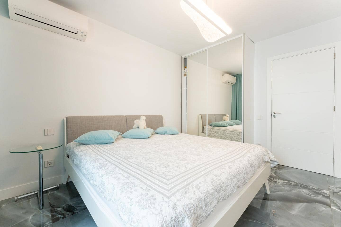 3 soveværelse Villa til salg i Costa Adeje med swimmingpool garage - € 2.350.000 (Ref: 9008342)